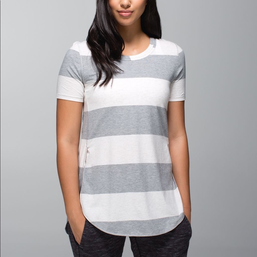 Size 6 grey striped Lululemon Om tee